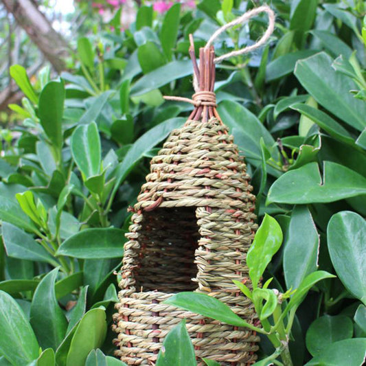 Hand-knitted Bird's Nest Pet Supplies