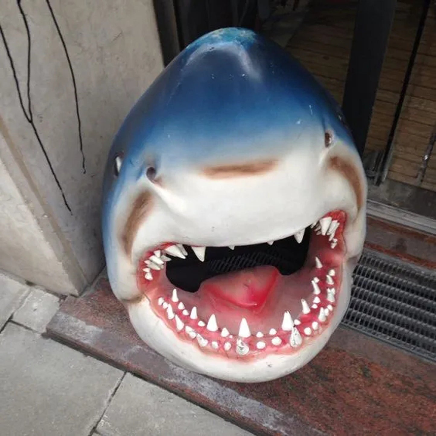 Artificial Shark Head Home Garden SDecoration